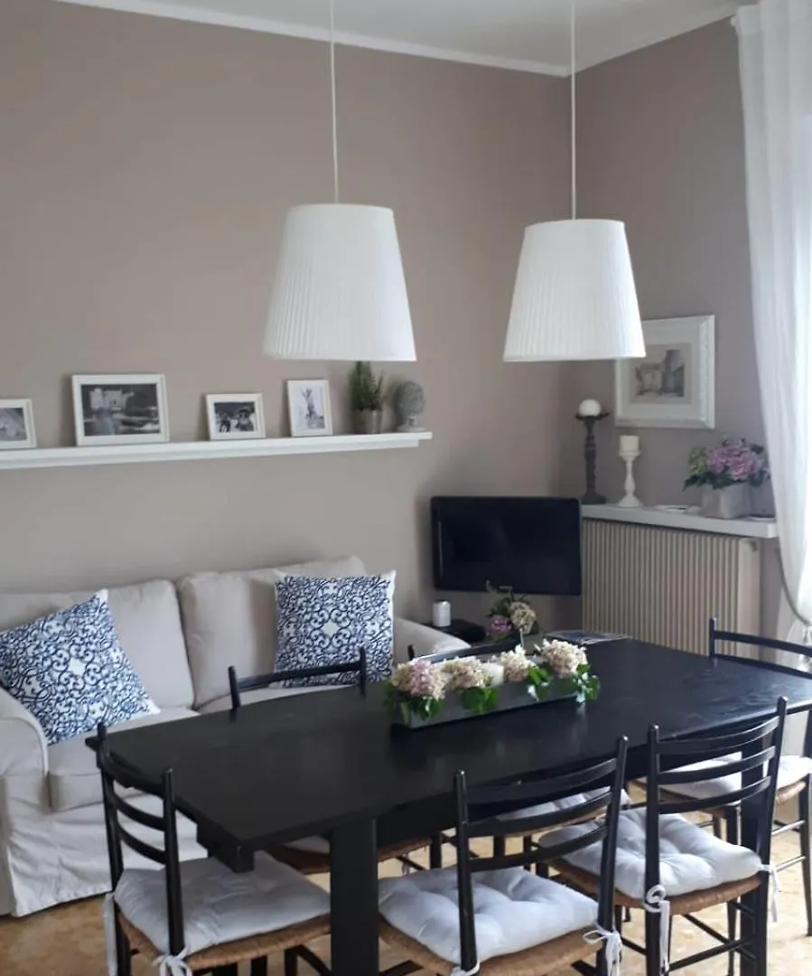 Villa Sul Lago Con Pontile Privato A Brenzone Sul Garda - Unique And Exclusive